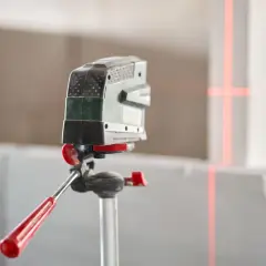 Statyw do poziomicy DIY: Zbuduj sam i oszczędź!