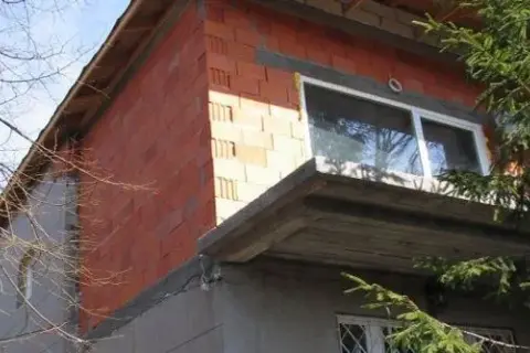 Remont bez pozwolenia? Sprawdź, kiedy potrzebujesz zgłoszenia lub pozwolenia.
