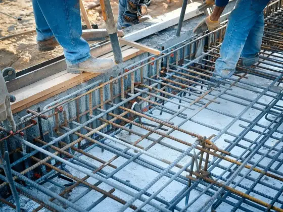 Fundament pod bramę przesuwną: Jak zrobić go krok po kroku?